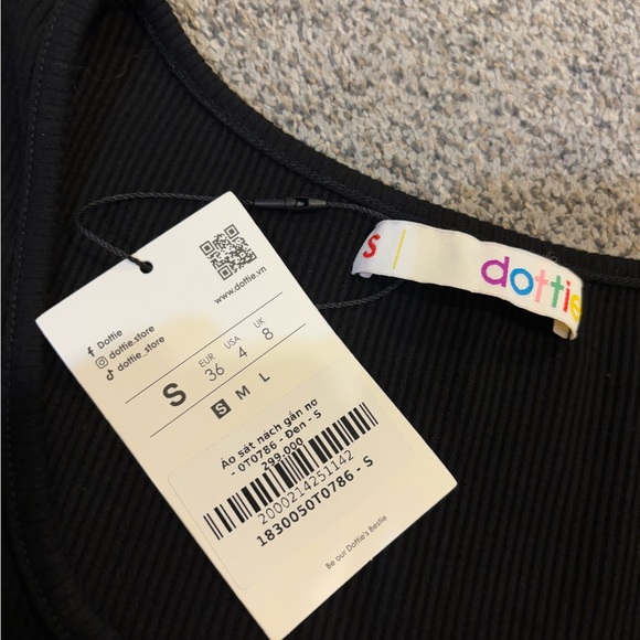 Dottie Bow Tank - Picture 2 of 3